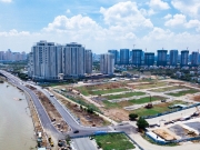 Cổ phiếu bất động sản c&oacute; g&igrave; hấp dẫn?