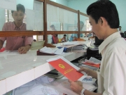 D&acirc;n chưa h&agrave;i l&ograve;ng về thủ tục nh&agrave; đất