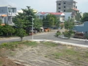 Bất động sản 24h: Nhiều rủi ro khi mua đất kh&ocirc;ng c&oacute; sổ đỏ