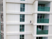 Giao dịch căn hộ TP.HCM tiếp tục lao dốc