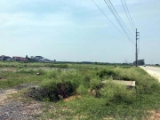 Người d&acirc;n mất đất vẫn chưa được giao đất dịch vụ?