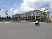 Cảnh gi&aacute;c sốt đất cục bộ ở Cần Thơ