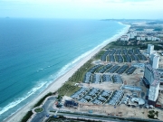 Đại gia địa ốc S&agrave;i G&ograve;n tiến về ph&iacute;a biển