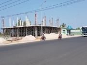 Một phụ nữ ngang nhi&ecirc;n b&aacute;n đất, x&acirc;y dựng nh&agrave; kh&ocirc;ng ph&eacute;p tr&ecirc;n đất dự &aacute;n tại Ph&uacute; Quốc