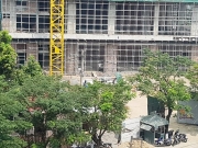 X&acirc;y kh&aacute;ch sạn l&agrave;m sập trần nh&agrave; d&acirc;n: Cụ b&agrave; 86 tuổi sức khỏe xấu